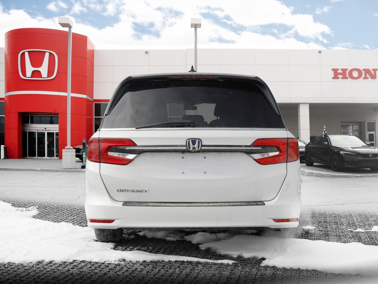 2023 Honda Odyssey EX Passenger Van Photo