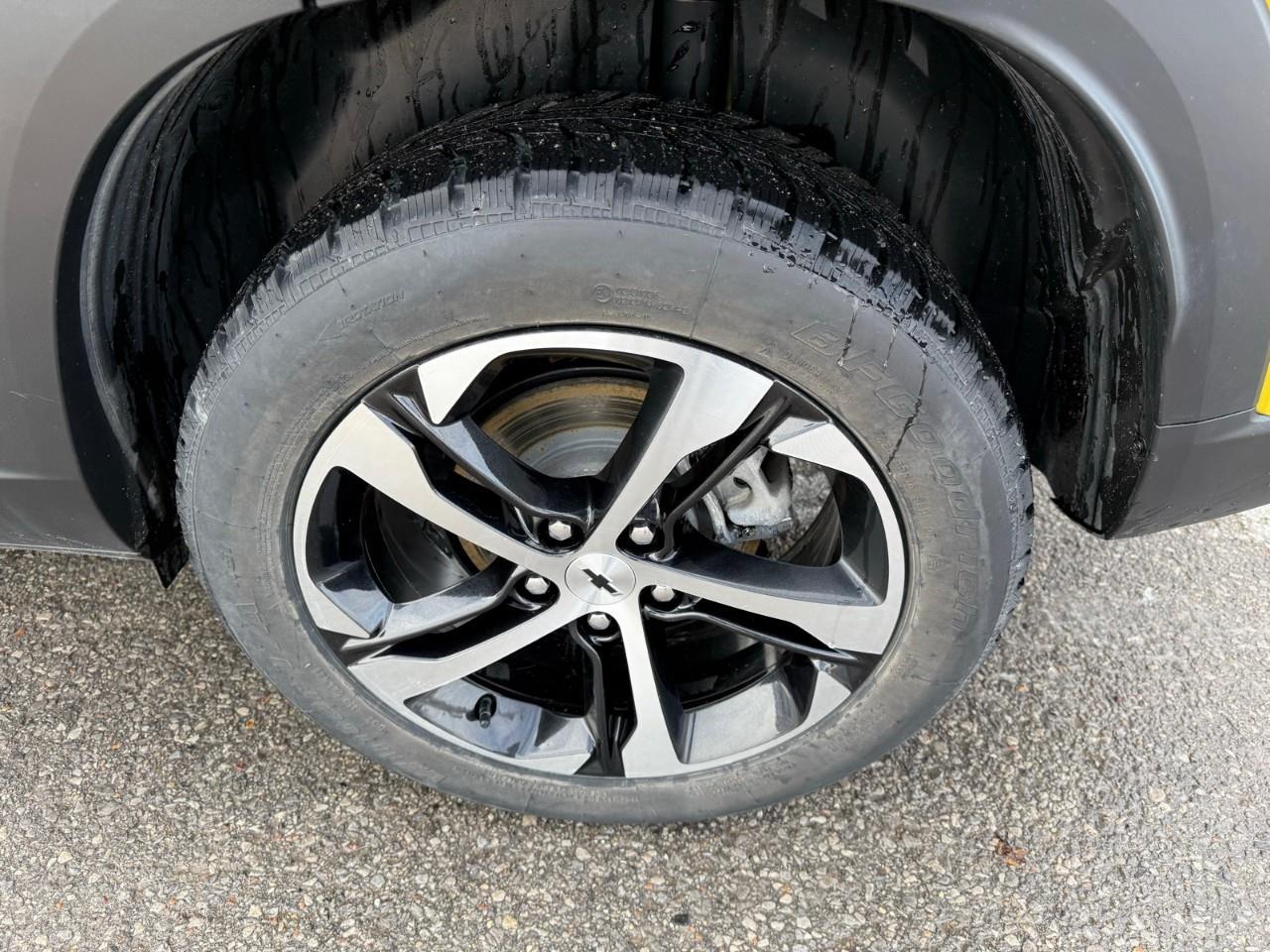 2024 Chevrolet Trax 1RS 4dr Front-Wheel Drive Photo