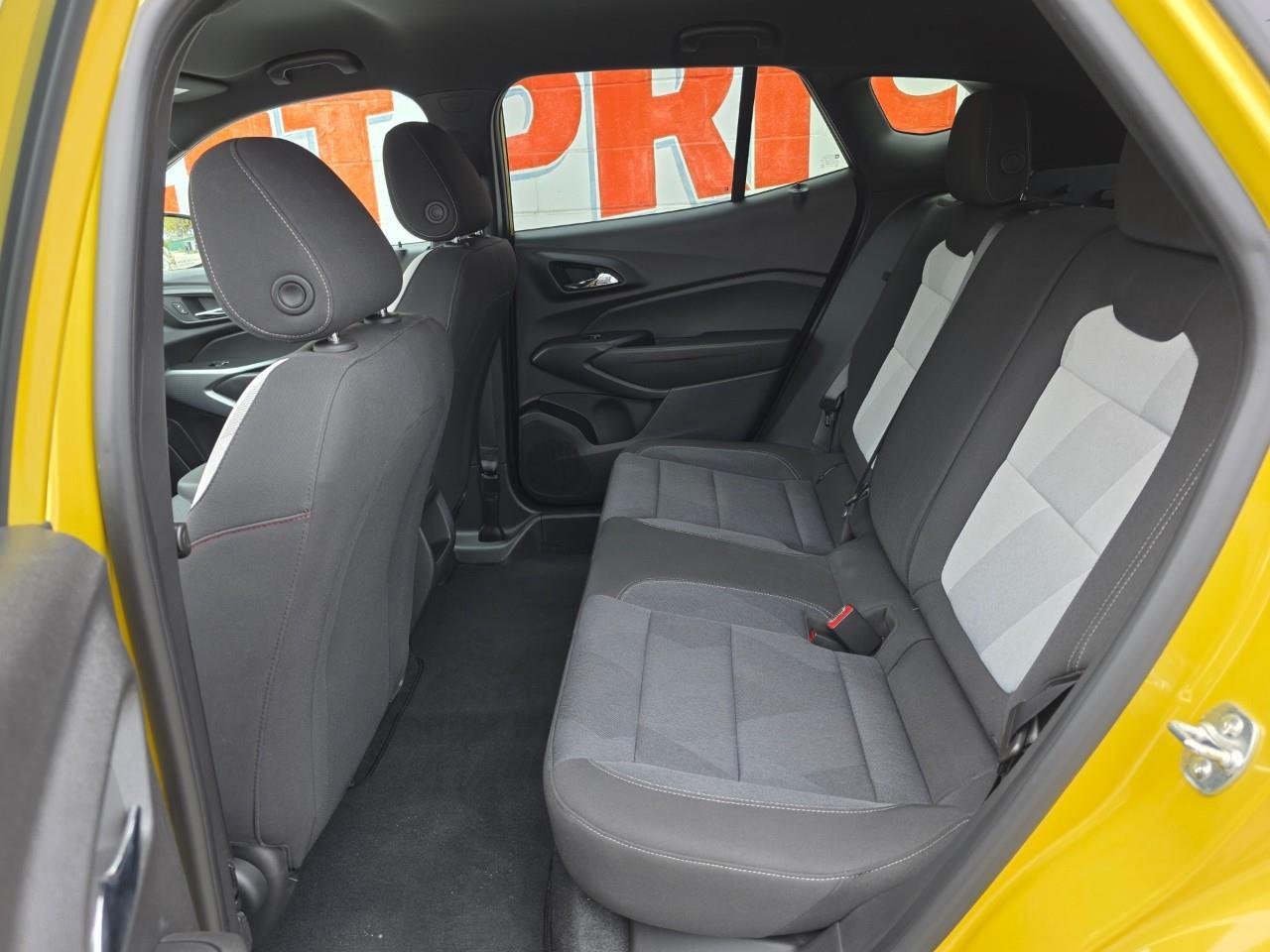 2024 Chevrolet Trax 1RS 4dr Front-Wheel Drive Photo