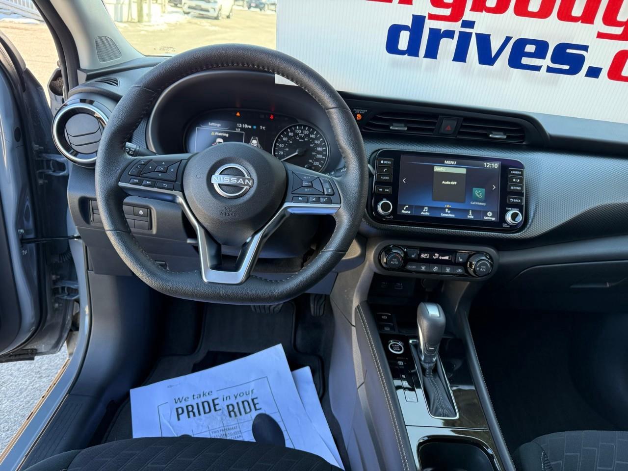 2024 Nissan Kicks SV 4dr Front-Wheel Drive Photo