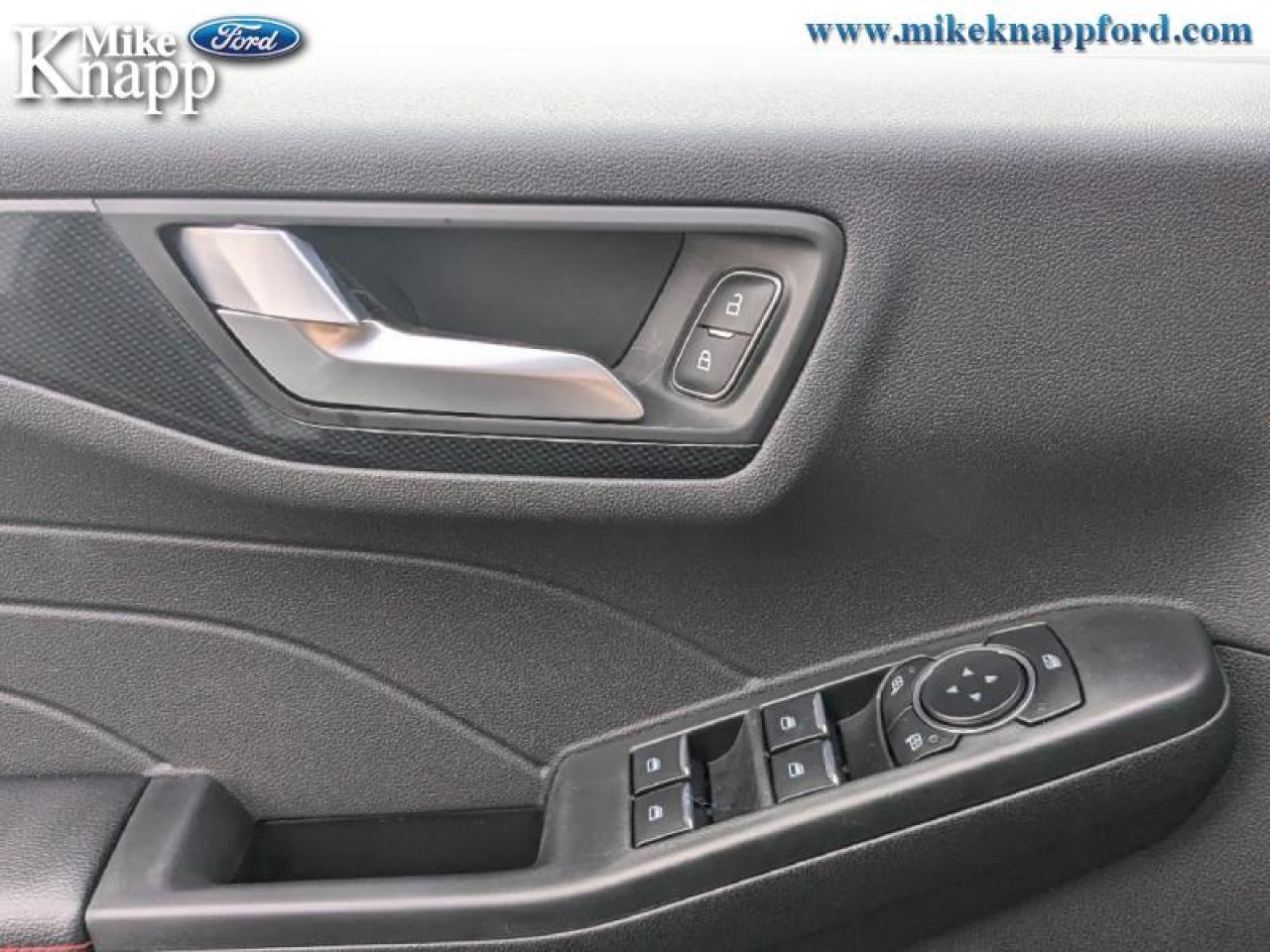 2025 Ford Escape ST-Line Photo