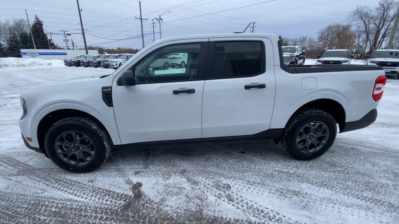 2026 Ford Maverick XLT Photo4