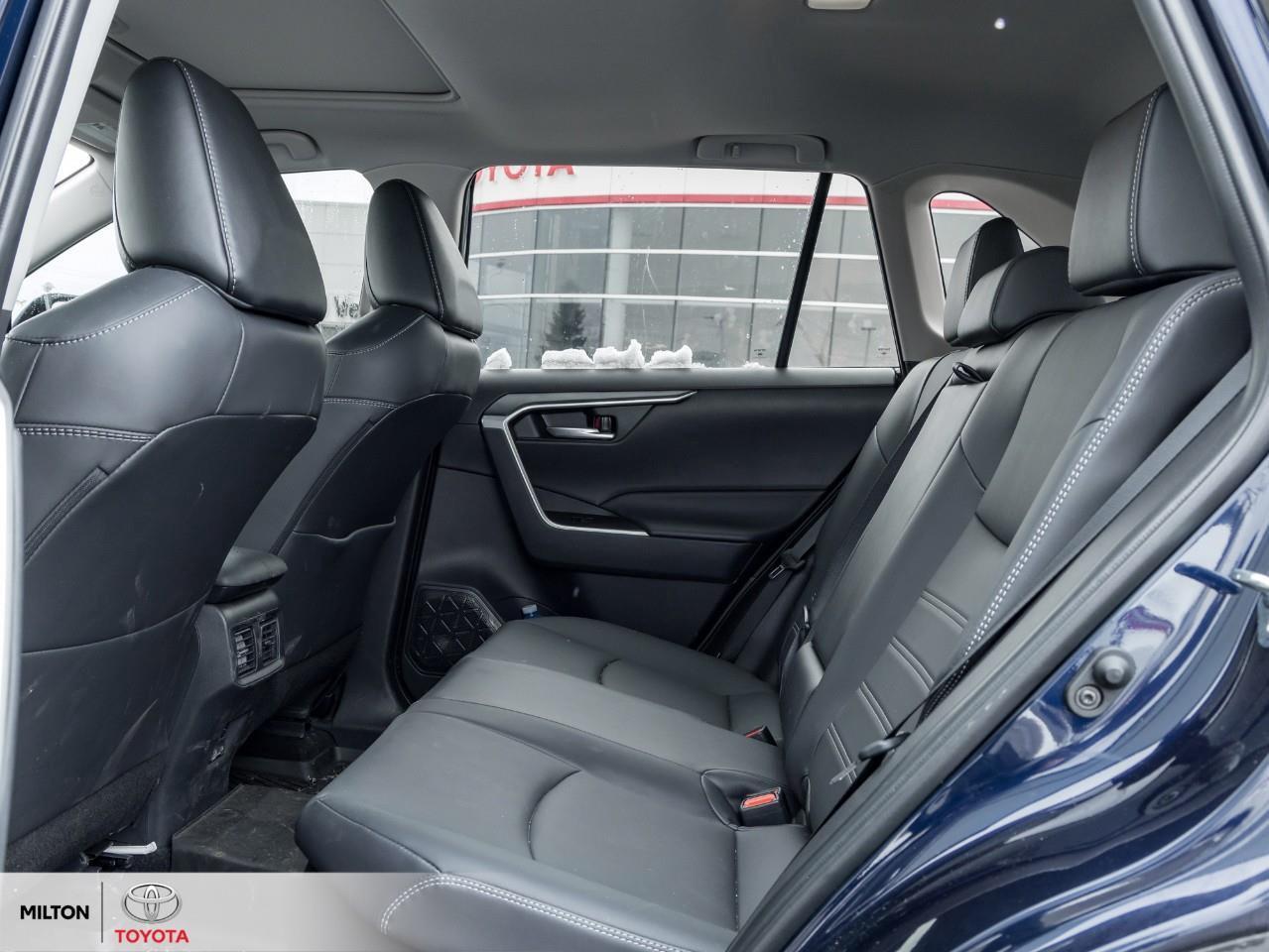 2025 Toyota RAV4 Hybrid XLE PREMIUM AWD LEATHER SEATING SUNROOF CARPLAY TC Photo