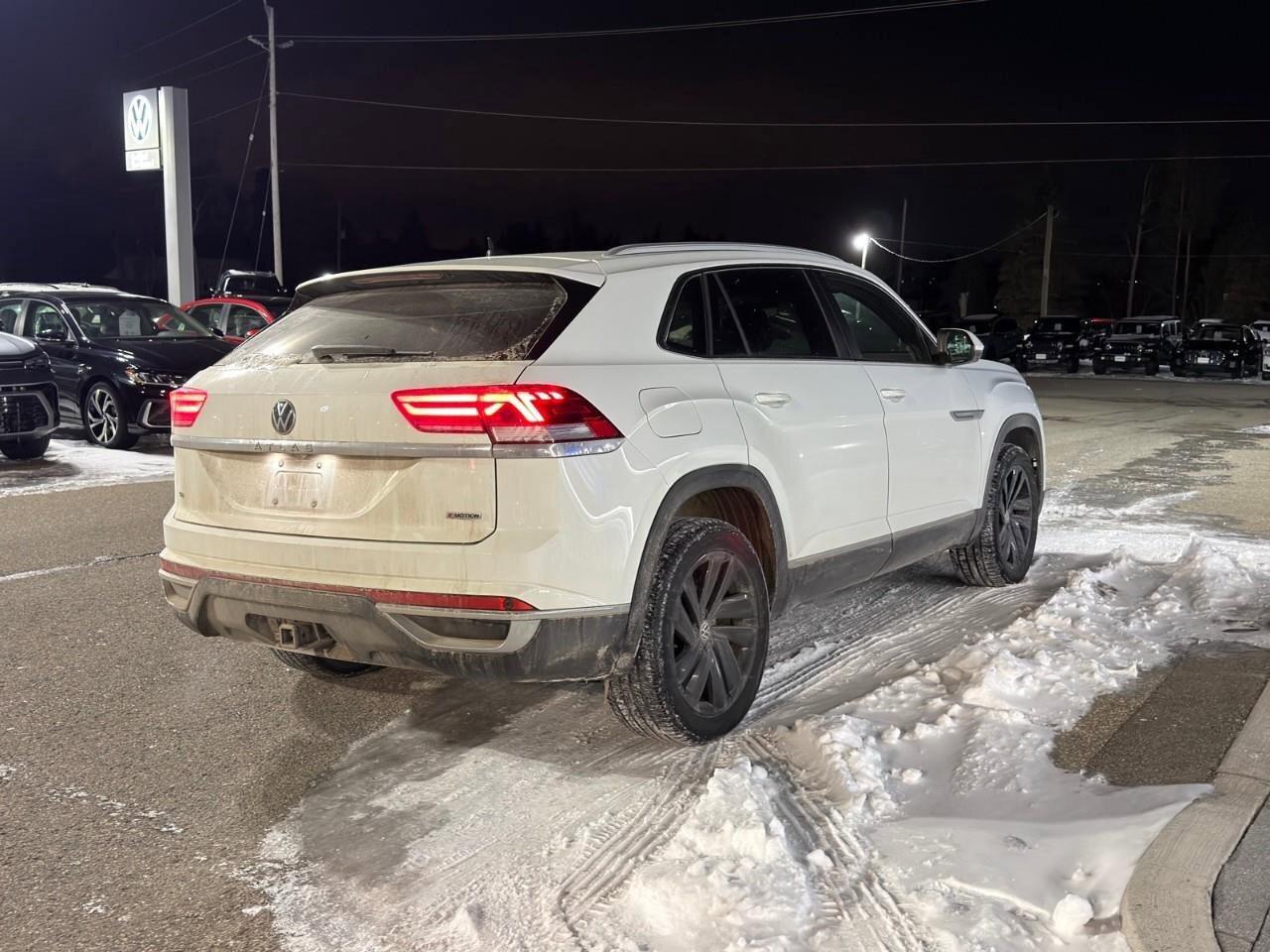 2022 Volkswagen Atlas Cross Sport Highline 3.6 FSI 4MOTION Photo2
