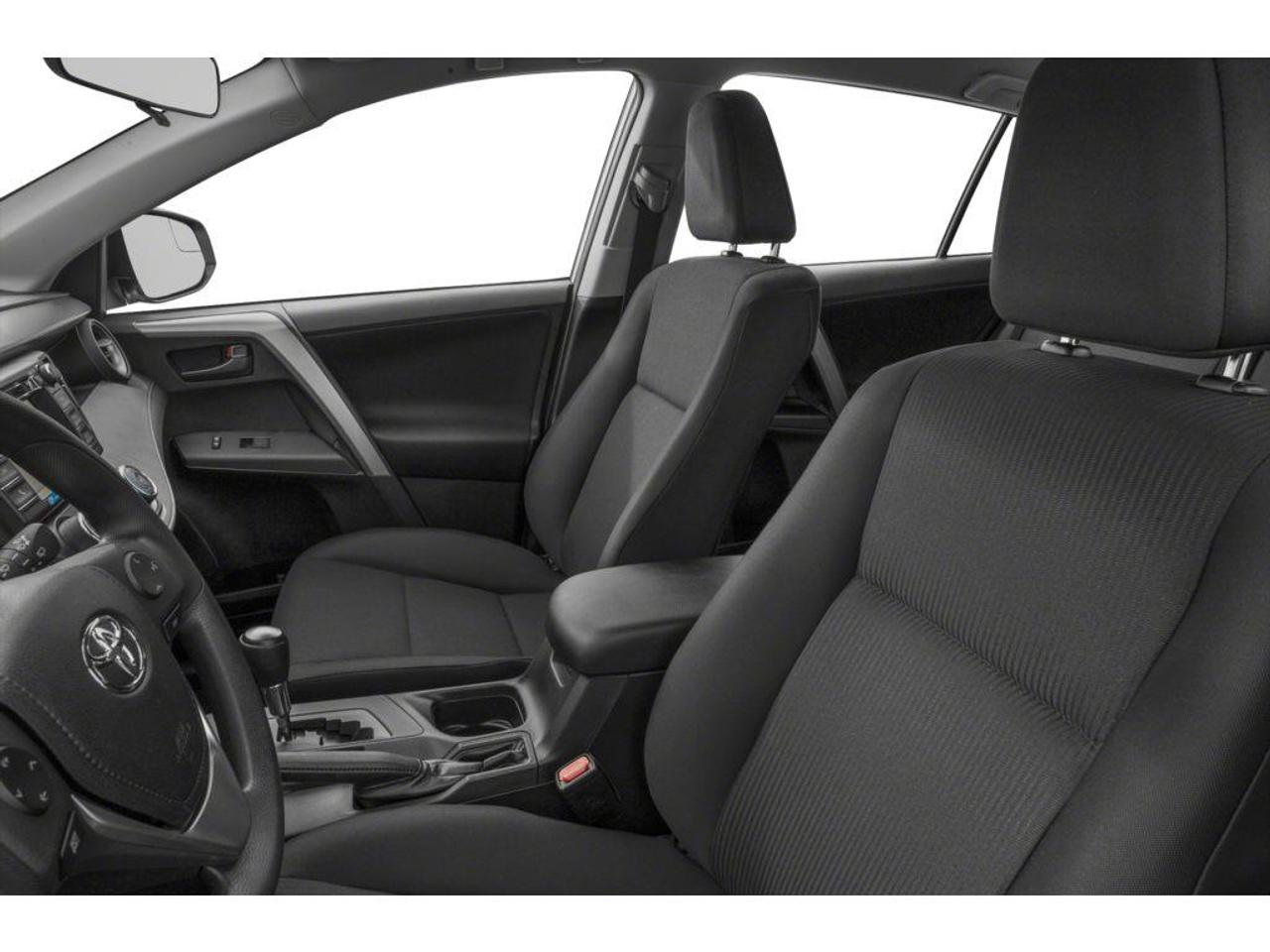 2017 Toyota RAV4 LE 4dr Front-wheel Drive Photo