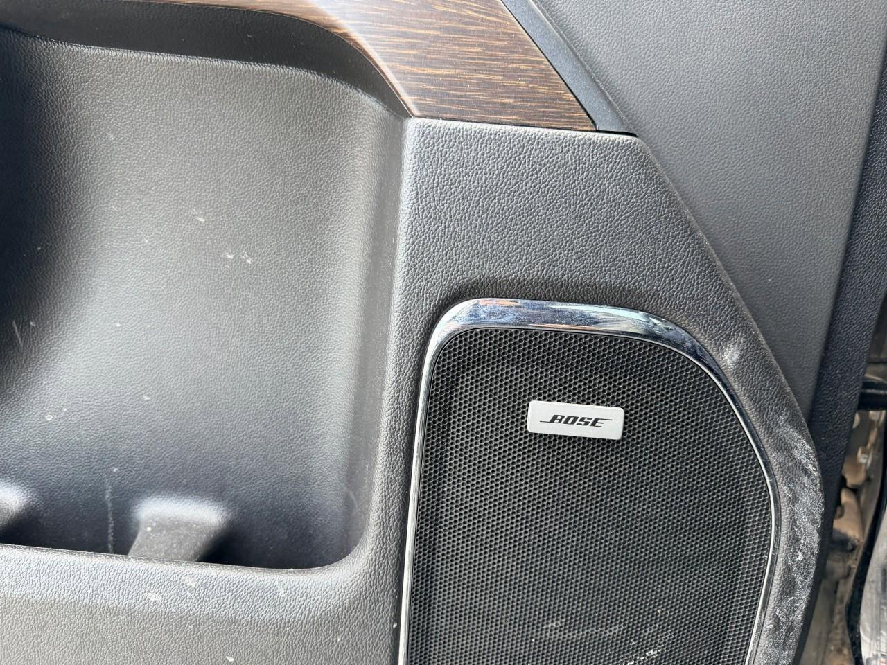 2019 GMC SIERRA 2500HD 4WD Crew Cab 153.7  Denali Photo