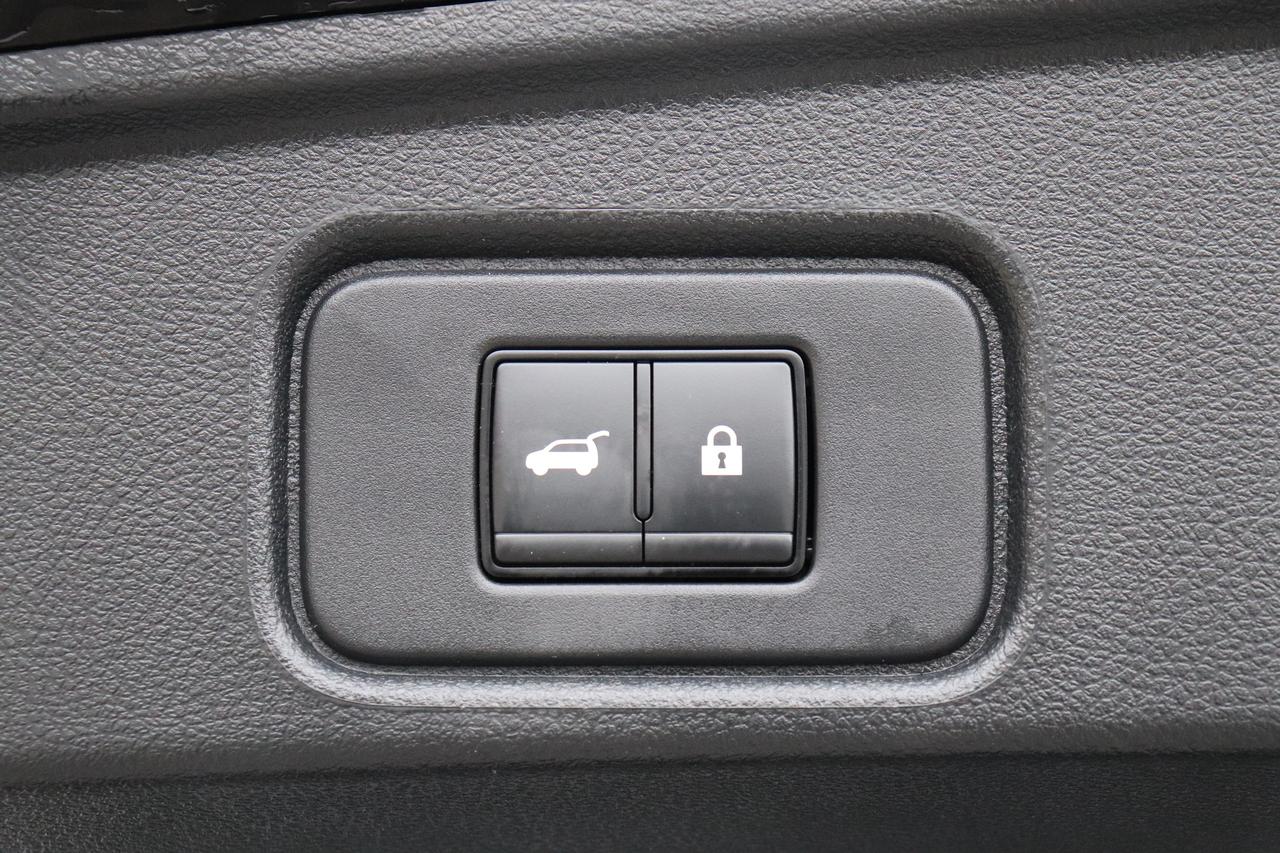 2024 Nissan Pathfinder SL PREMIUM PACKAGE 1 OWNER Photo