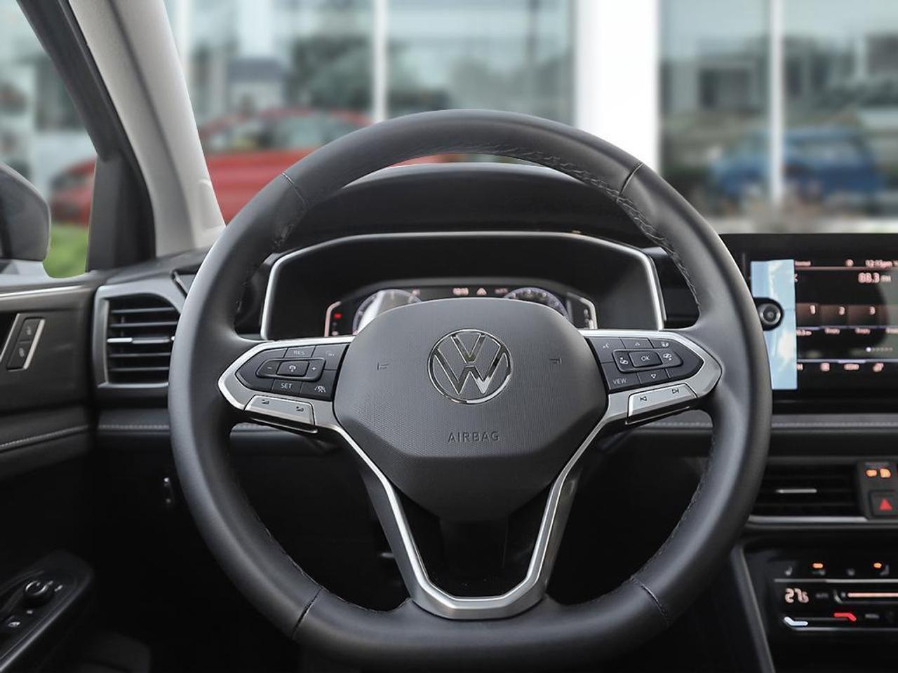 2025 Volkswagen Taos Comfortline Photo