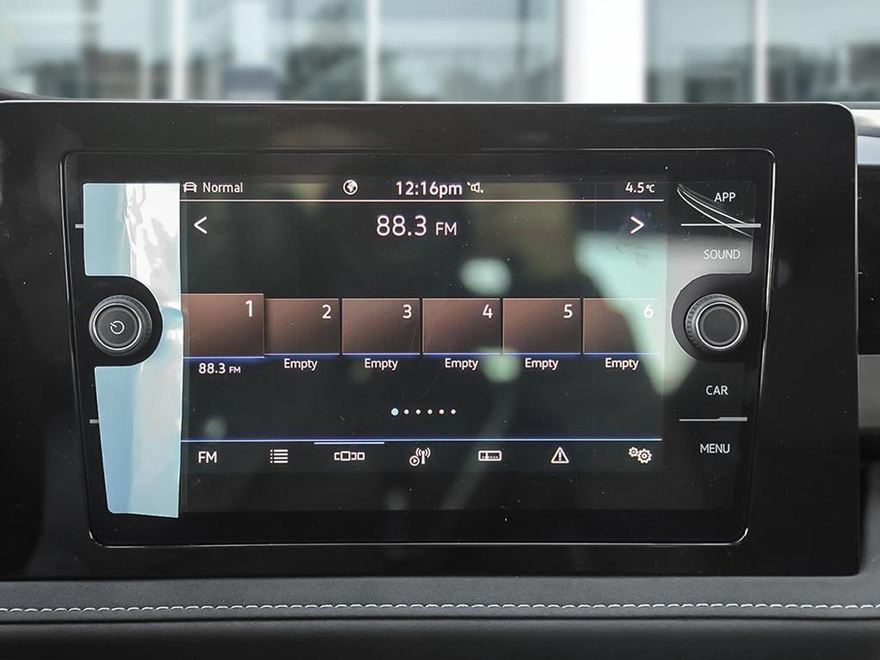 2025 Volkswagen Taos Comfortline Photo