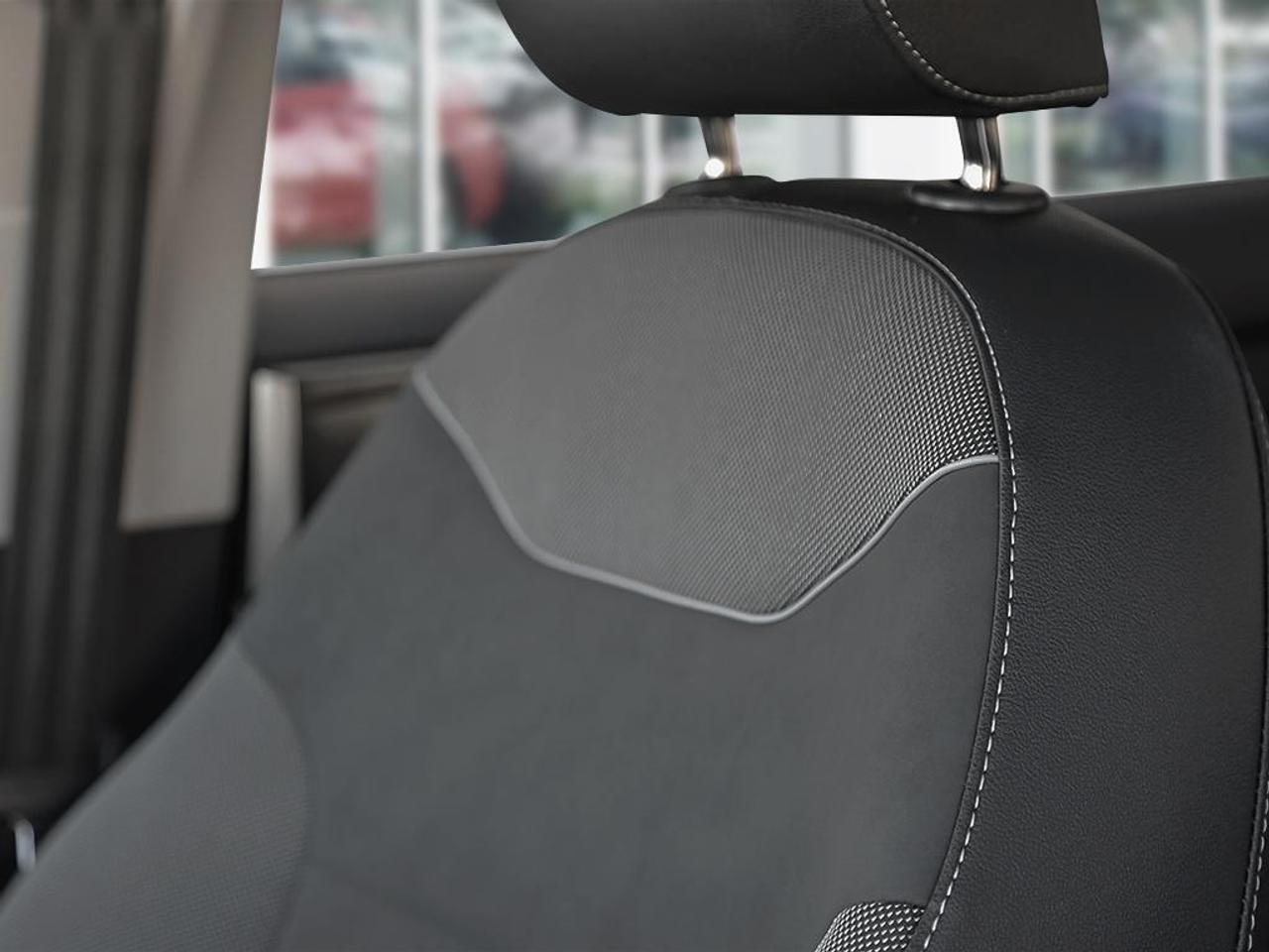 2025 Volkswagen Taos Comfortline Photo