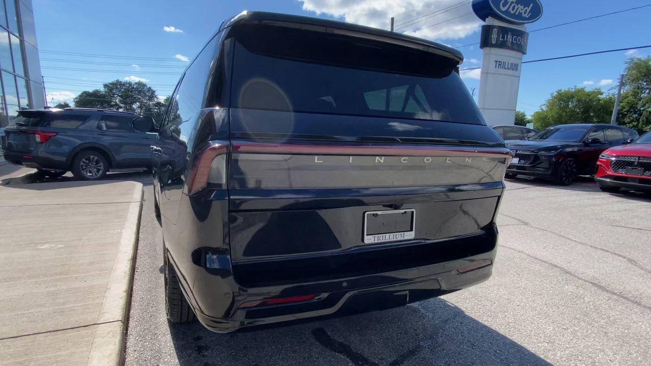 2026 Lincoln Navigator Reserve L Photo