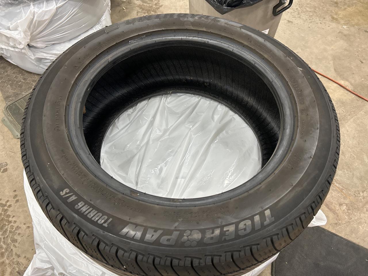 2020 Honda Civic Sedan EX  Sunroof  CarPlay  Rear Camera Heated Seats Photo