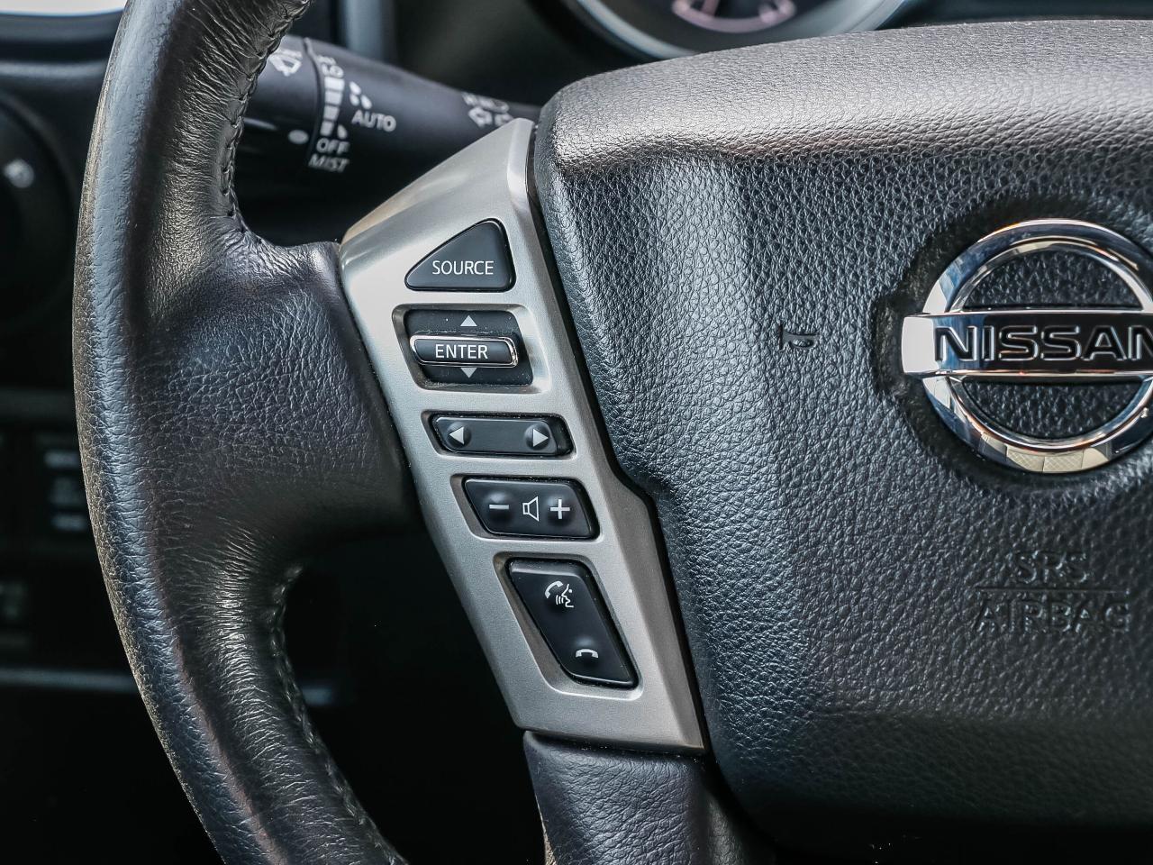 2018 Nissan Titan 4x4 Crew Cab SV Midnight Edition Photo