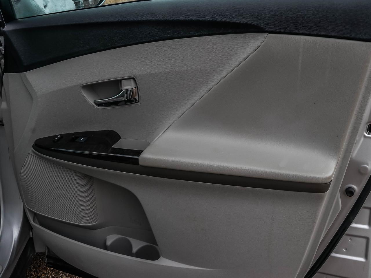 2013 Toyota Venza 4DR WGN Photo