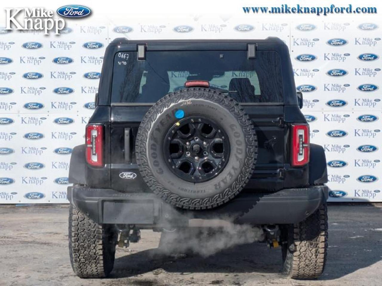 2026 Ford Bronco Badlands Photo3