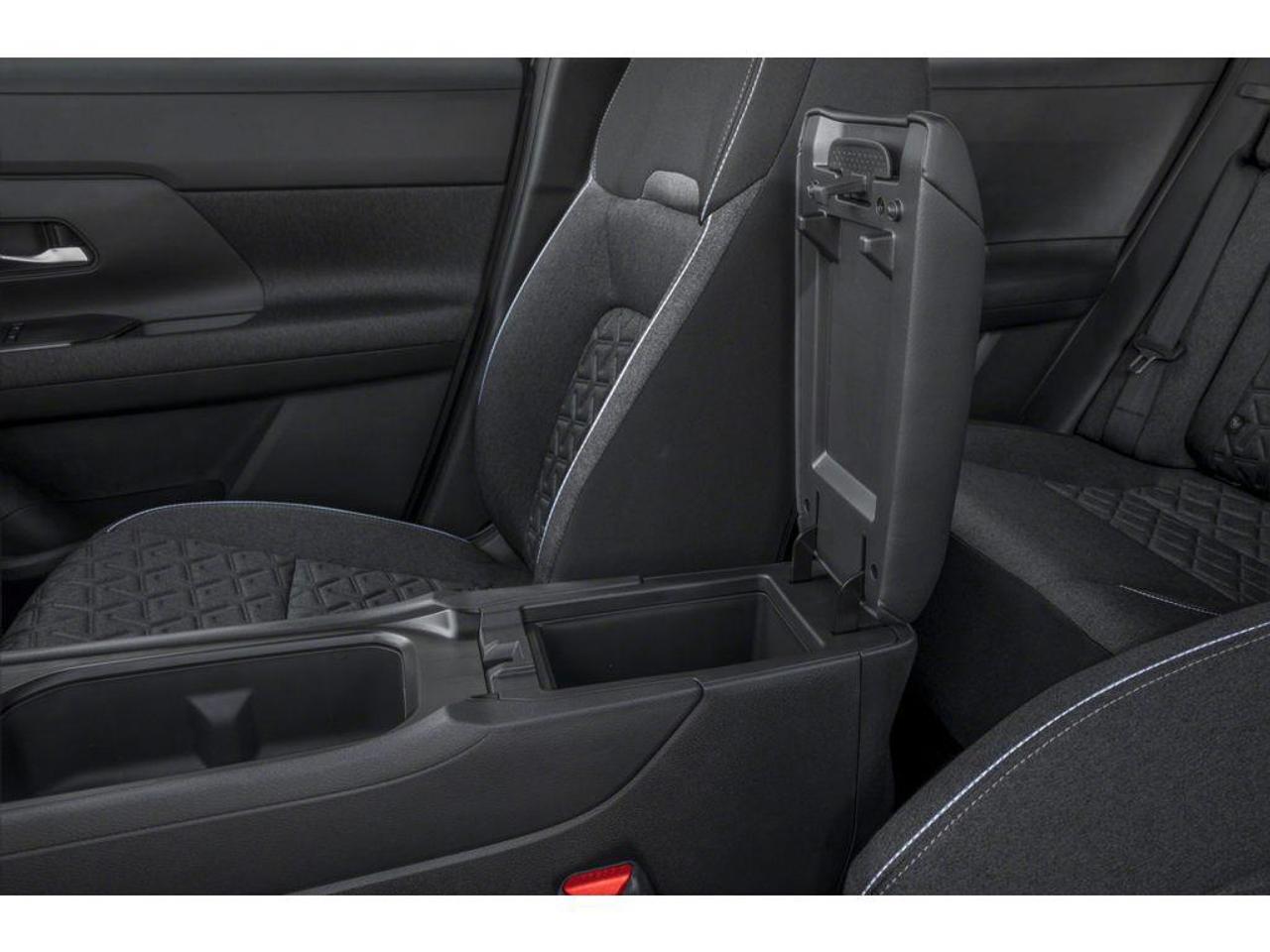 2026 Nissan Kicks SV 4dr All-Wheel Drive Photo