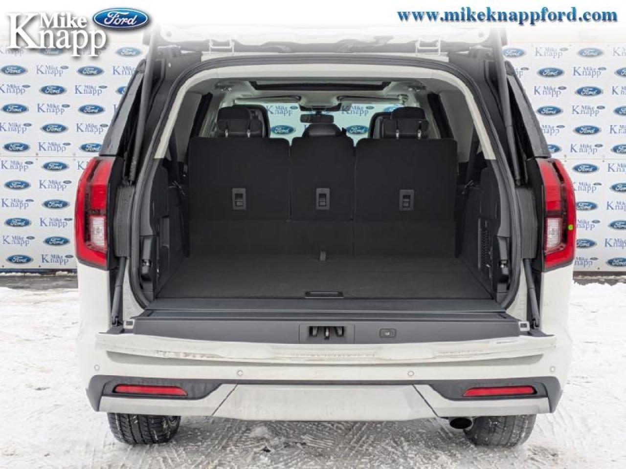 2026 Ford Expedition Platinum Max Photo