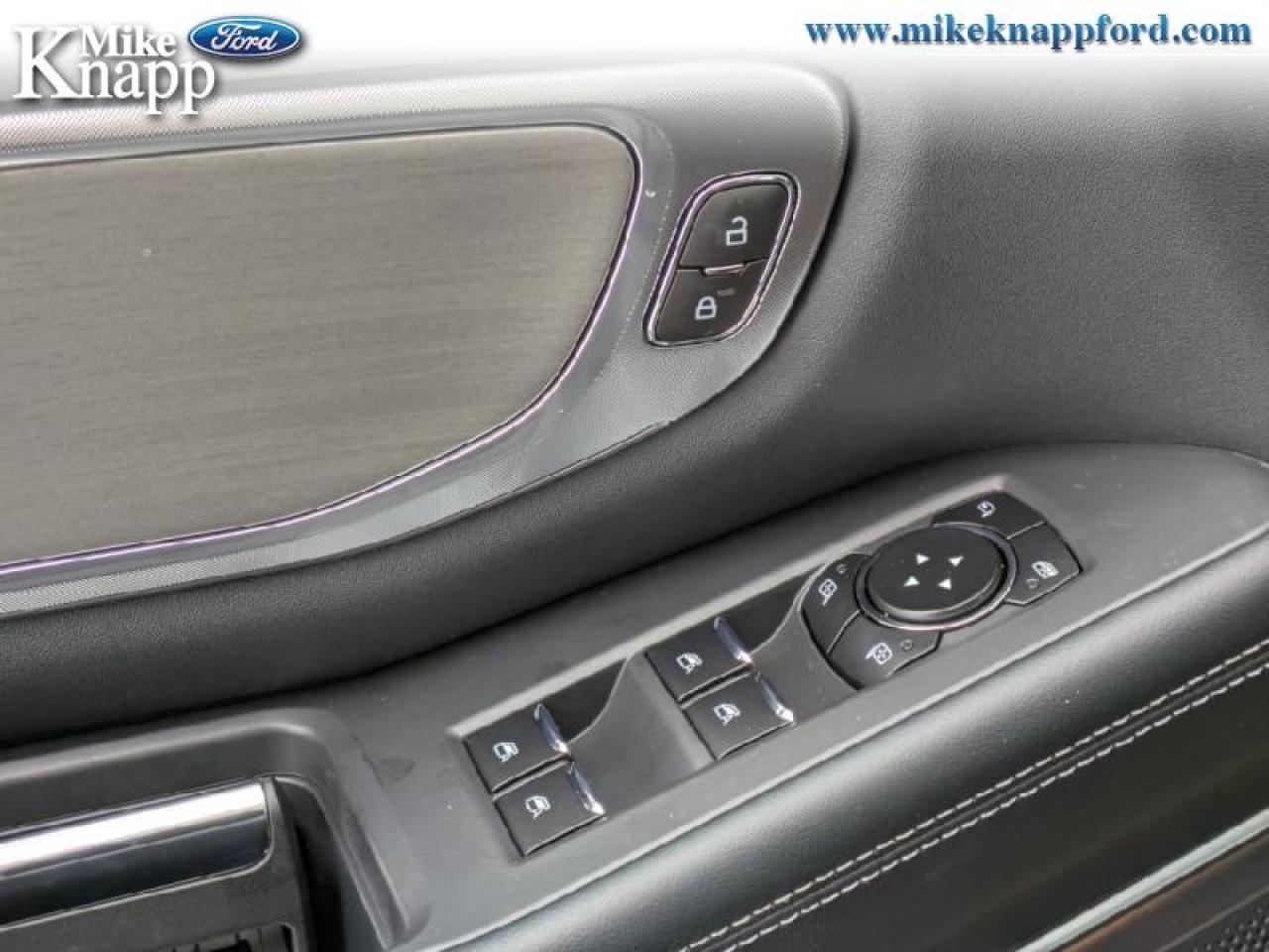 2026 Ford Expedition Platinum Max Photo