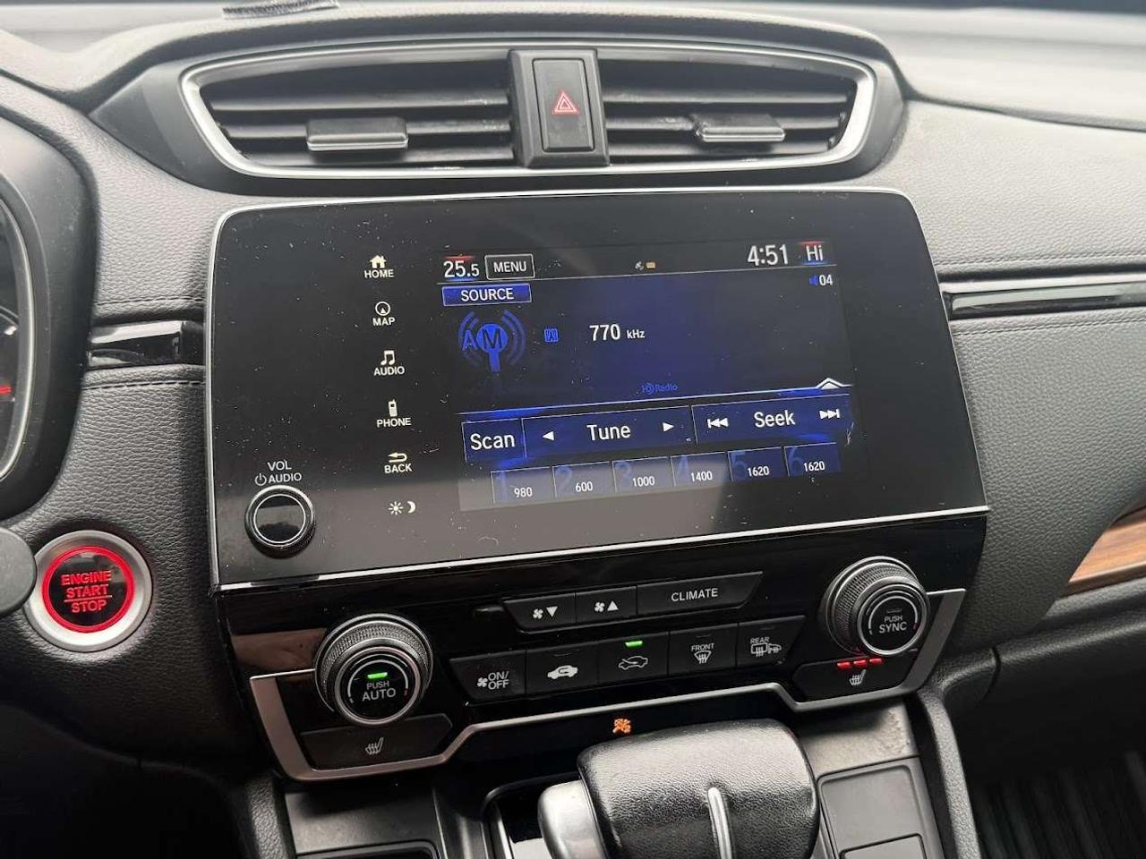 2022 Honda CR-V Touring l One Owner l Urban Grey l AWD l Photo