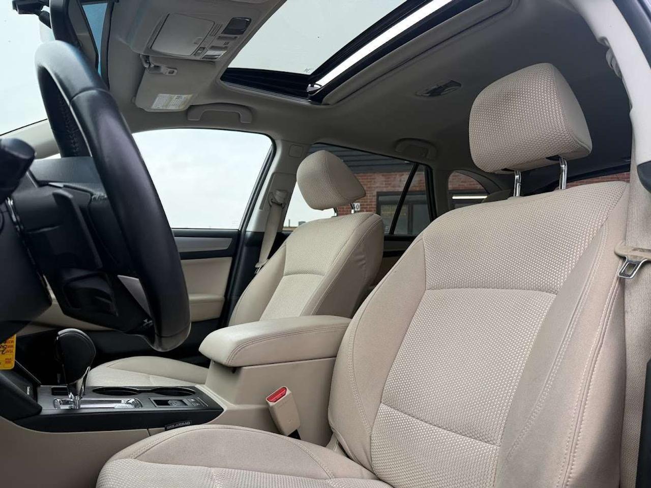 2018 Subaru Outback No Accidents l Touring l AWD l 2.5i l 4Cyl l Photo