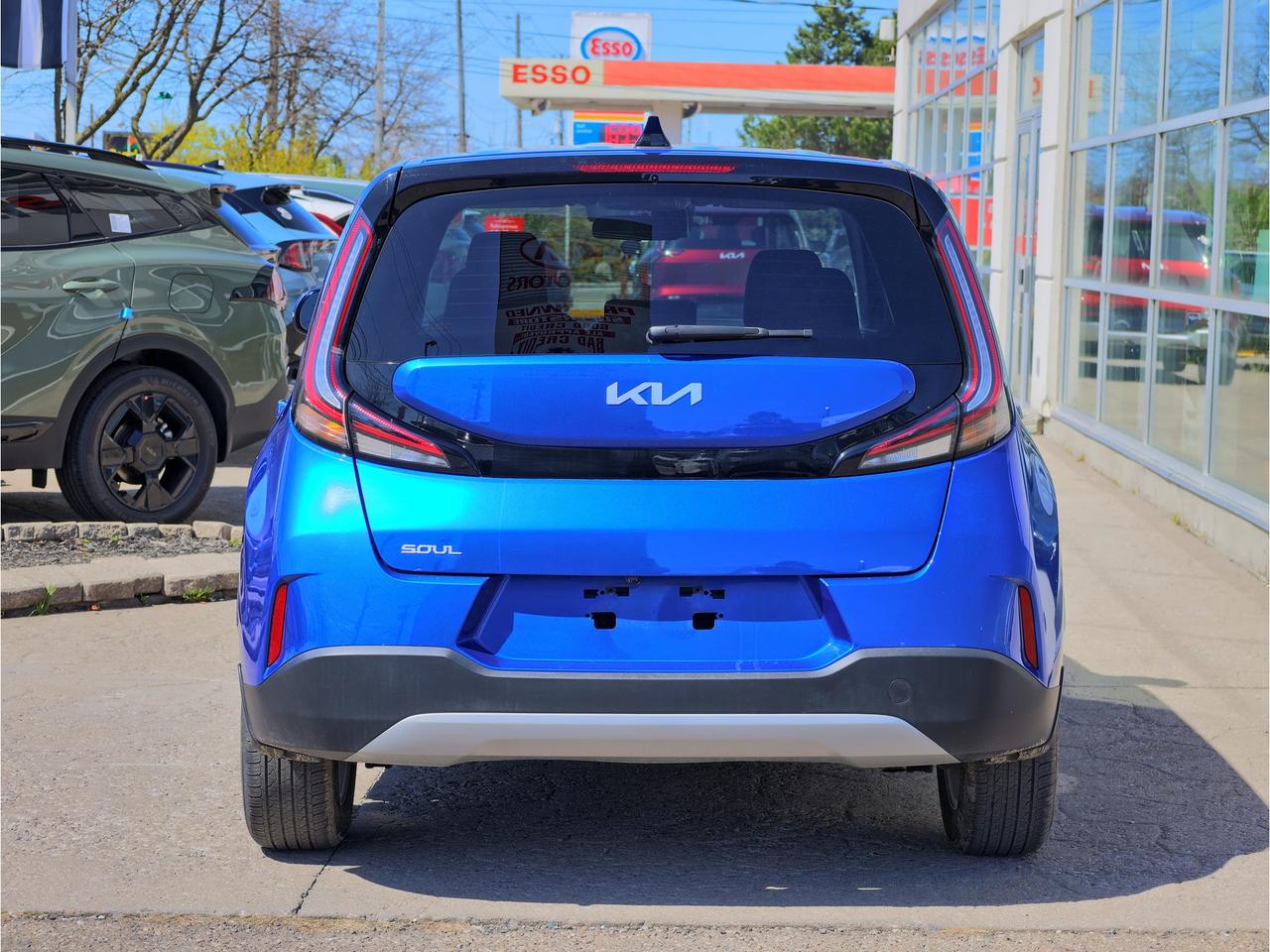 2023 Kia Soul EX   Blindspot Alert   Lane Assist   Android Auto Photo