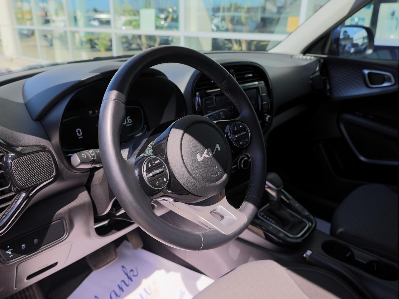 2023 Kia Soul EX   Blindspot Alert   Lane Assist   Android Auto Photo