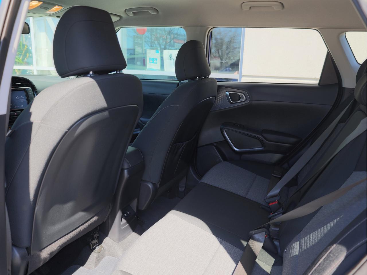 2023 Kia Soul EX   Blindspot Alert   Lane Assist   Android Auto Photo