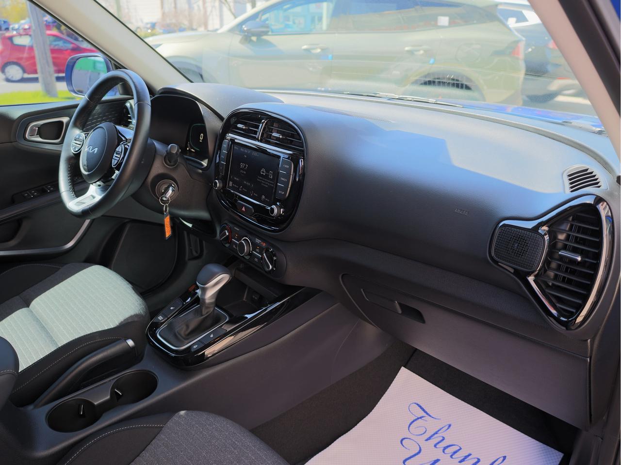 2023 Kia Soul EX   Blindspot Alert   Lane Assist   Android Auto Photo