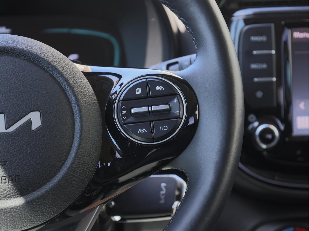 2023 Kia Soul EX   Blindspot Alert   Lane Assist   Android Auto Photo