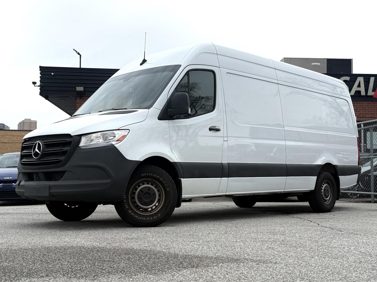 2023 Mercedes-Benz Sprinter 2500 l High Roof l 170" EXT l RWD l Diesel l Photo