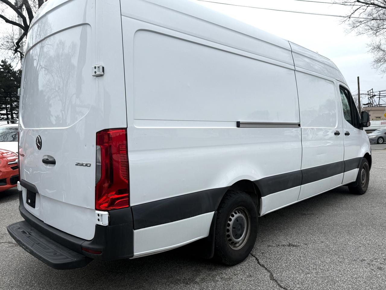2023 Mercedes-Benz Sprinter 2500 l High Roof l 170" EXT l RWD l Diesel l Photo
