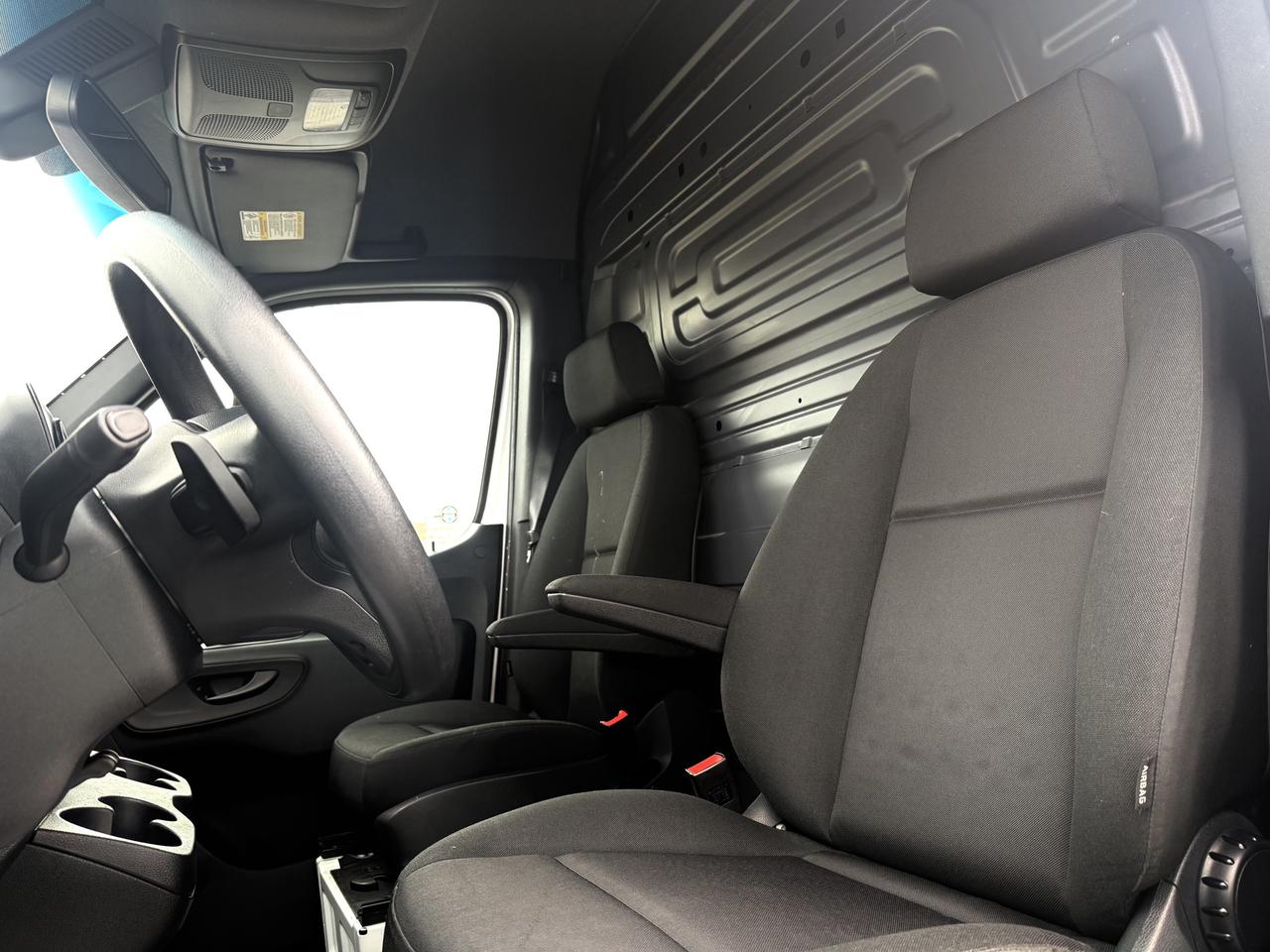 2023 Mercedes-Benz Sprinter 2500 l High Roof l 170" EXT l RWD l Diesel l Photo
