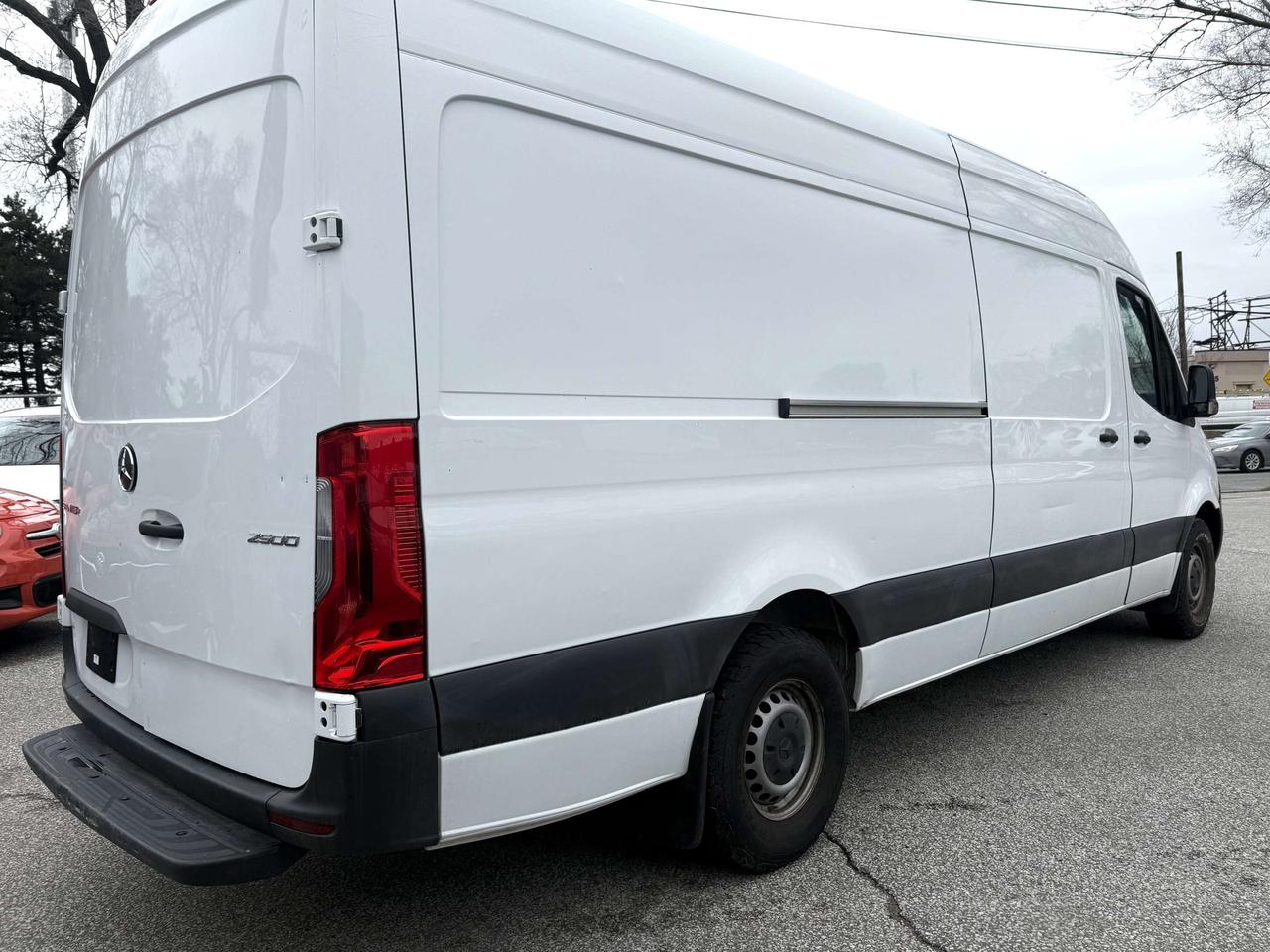 2023 Mercedes-Benz Sprinter 2500 l High Roof l 170" EXT l RWD l Diesel l Photo
