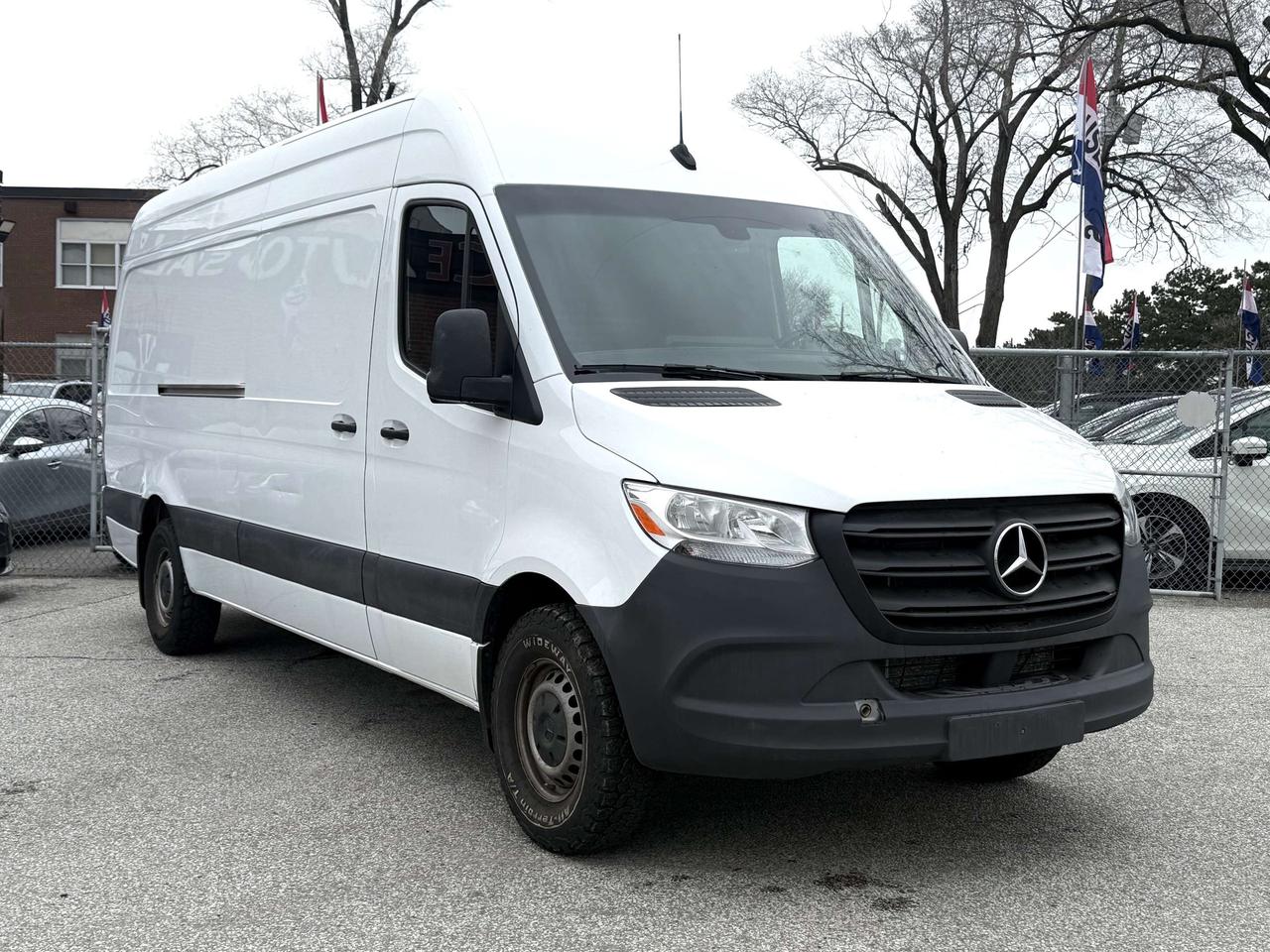 2023 Mercedes-Benz Sprinter 2500 l High Roof l 170" EXT l RWD l Diesel l Photo