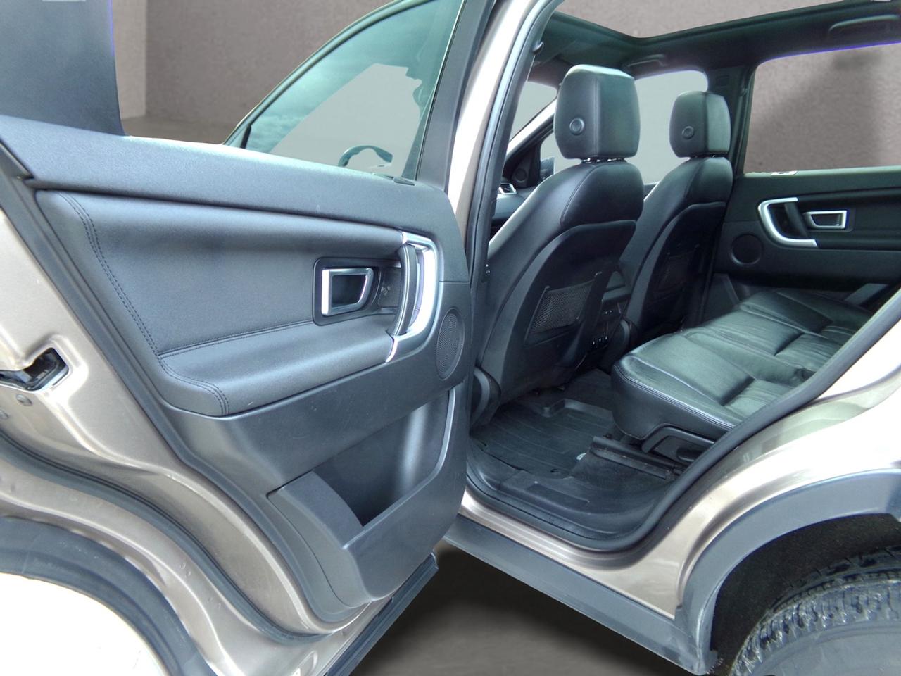 2017 Land Rover Discovery Sport HSE LUXURY Navi Panoramic Sunroof Photo