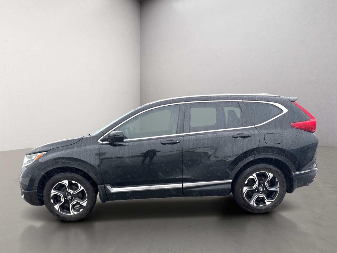 2018 Honda CR-V Touring AWD Sunroof Photo