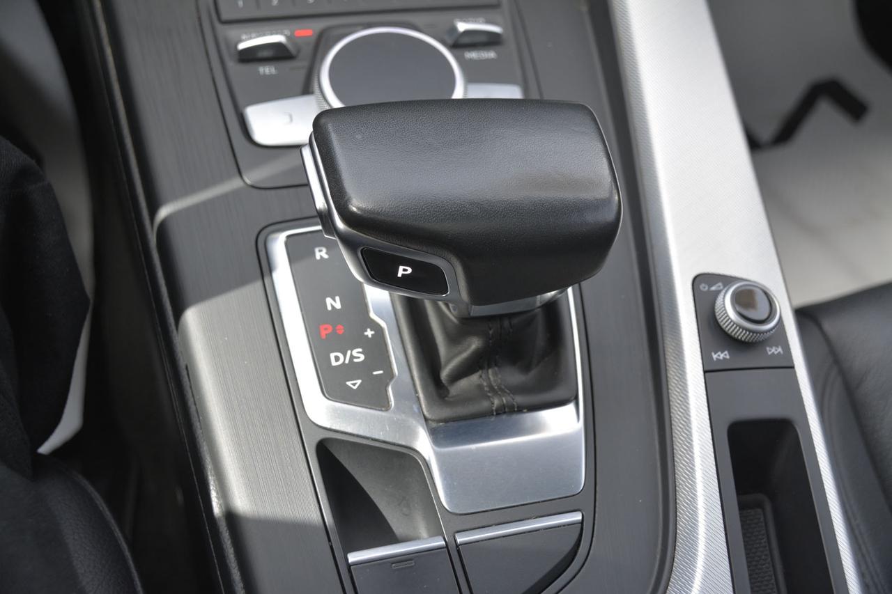 2018 Audi A4 CERTIFIED   2.0 TFSI quattro Technik S tronic Photo