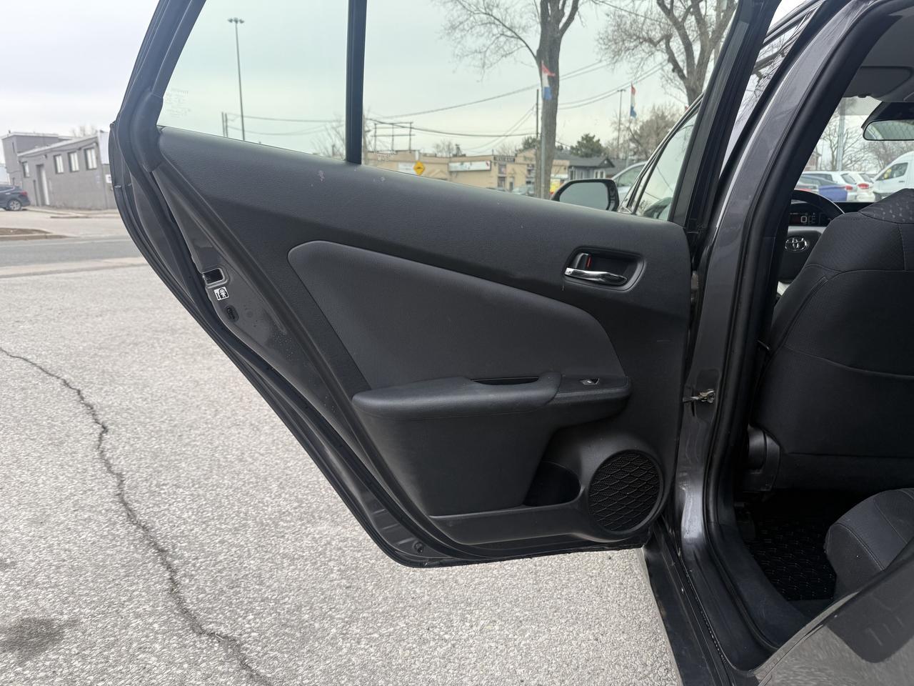 2017 Toyota Prius Prime No Accidents l Prius Prime l Hybrid l 1.8L l FWD l Photo