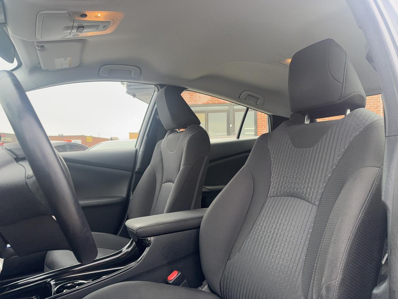 2017 Toyota Prius Prime No Accidents l Prius Prime l Hybrid l 1.8L l FWD l Photo