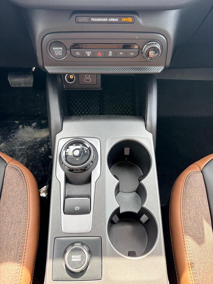 2026 Ford Bronco Sport Outer Banks 4dr 4x4 Photo