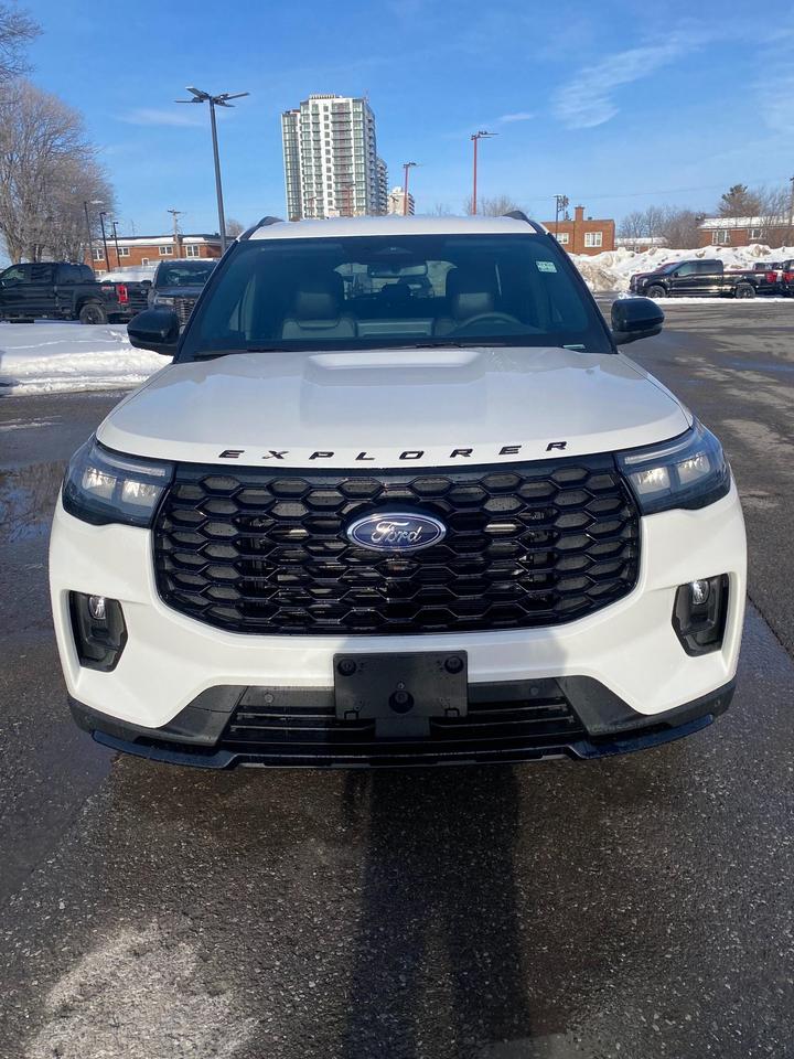 2026 Ford Explorer ST-Line 4dr 4x4 Photo