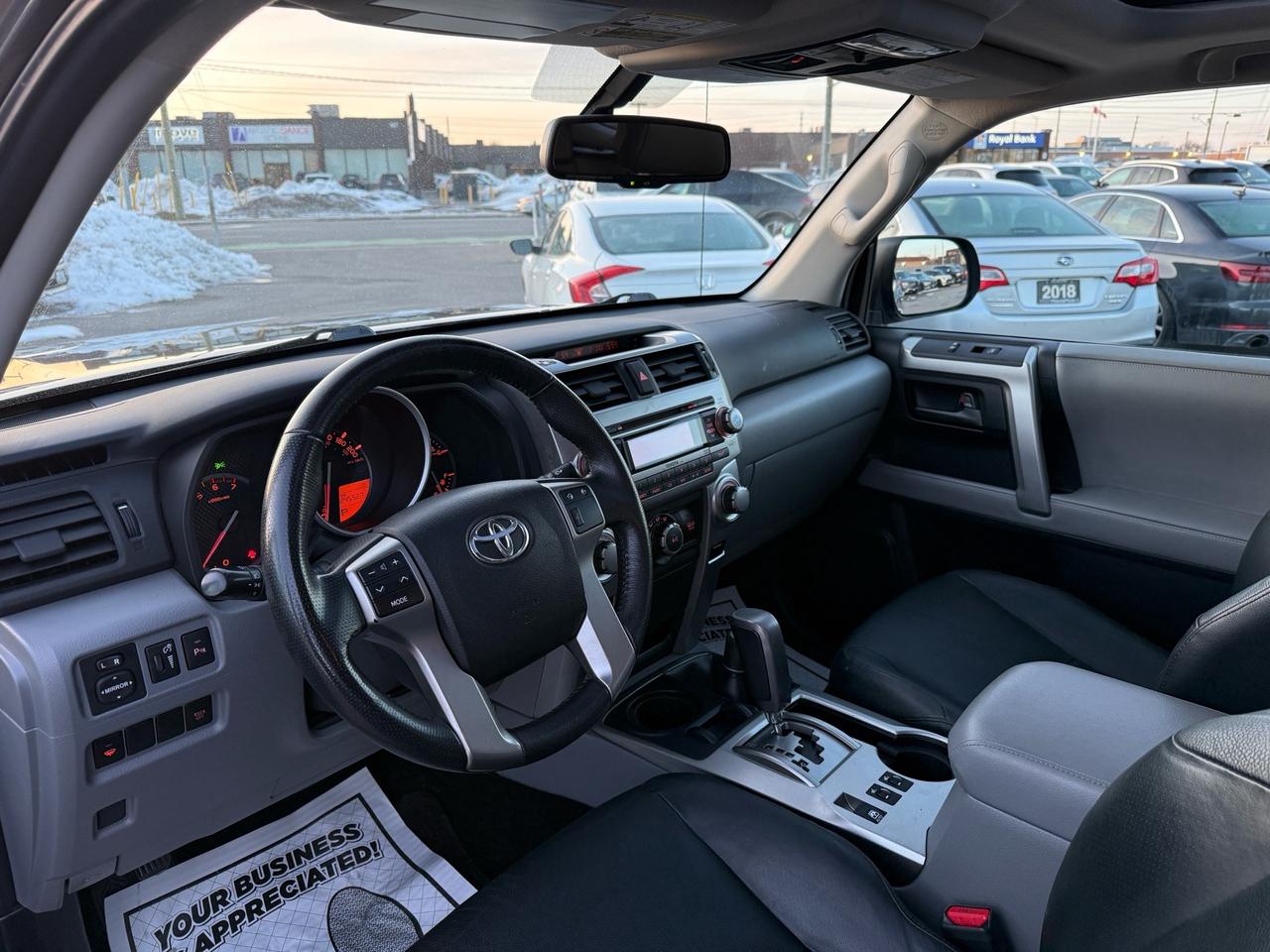 2010 Toyota 4Runner 4WD 4dr V6 SR5  EXCELENT IN & OUT LEATHER SUNROOF Photo