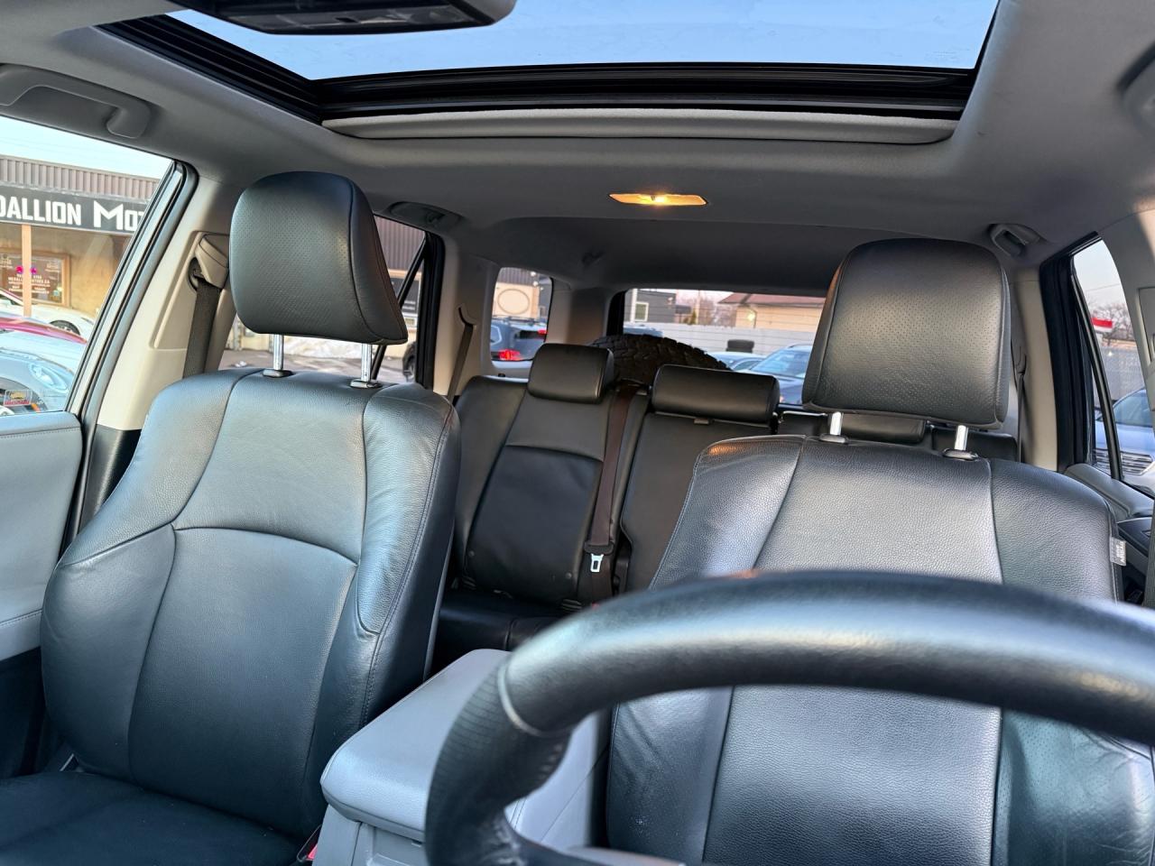 2010 Toyota 4Runner 4WD 4dr V6 SR5  EXCELENT IN & OUT LEATHER SUNROOF Photo