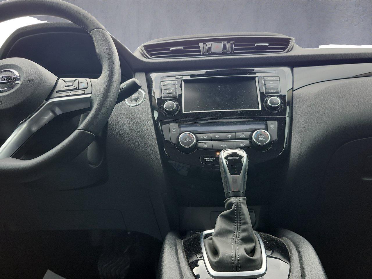 2023 Nissan Qashqai SL PLATINUM !!! NO ACCIDENTS !!! ONE OWNER !!! 19 Photo