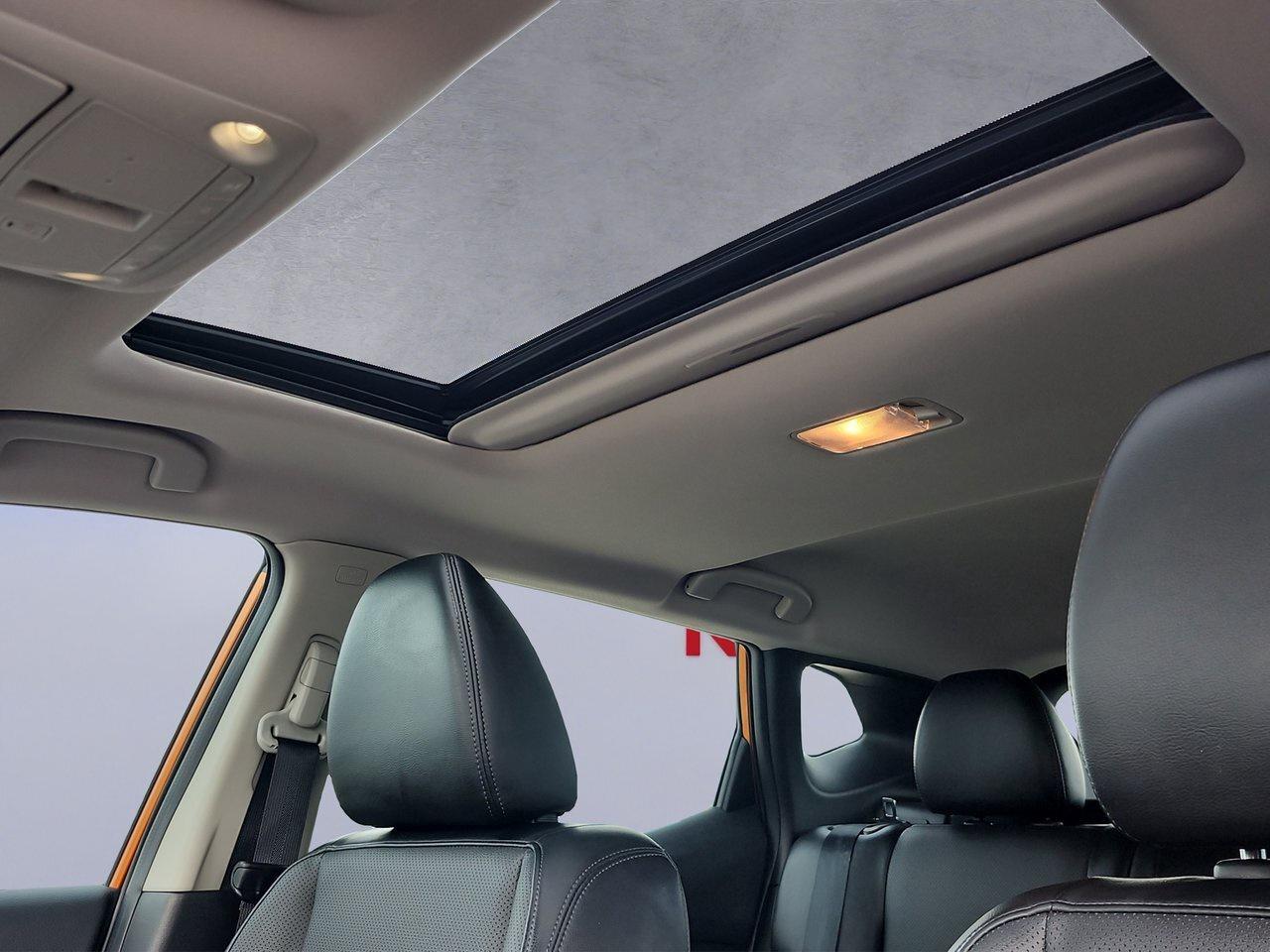 2023 Nissan Qashqai SL PLATINUM !!! NO ACCIDENTS !!! ONE OWNER !!! 19 Photo