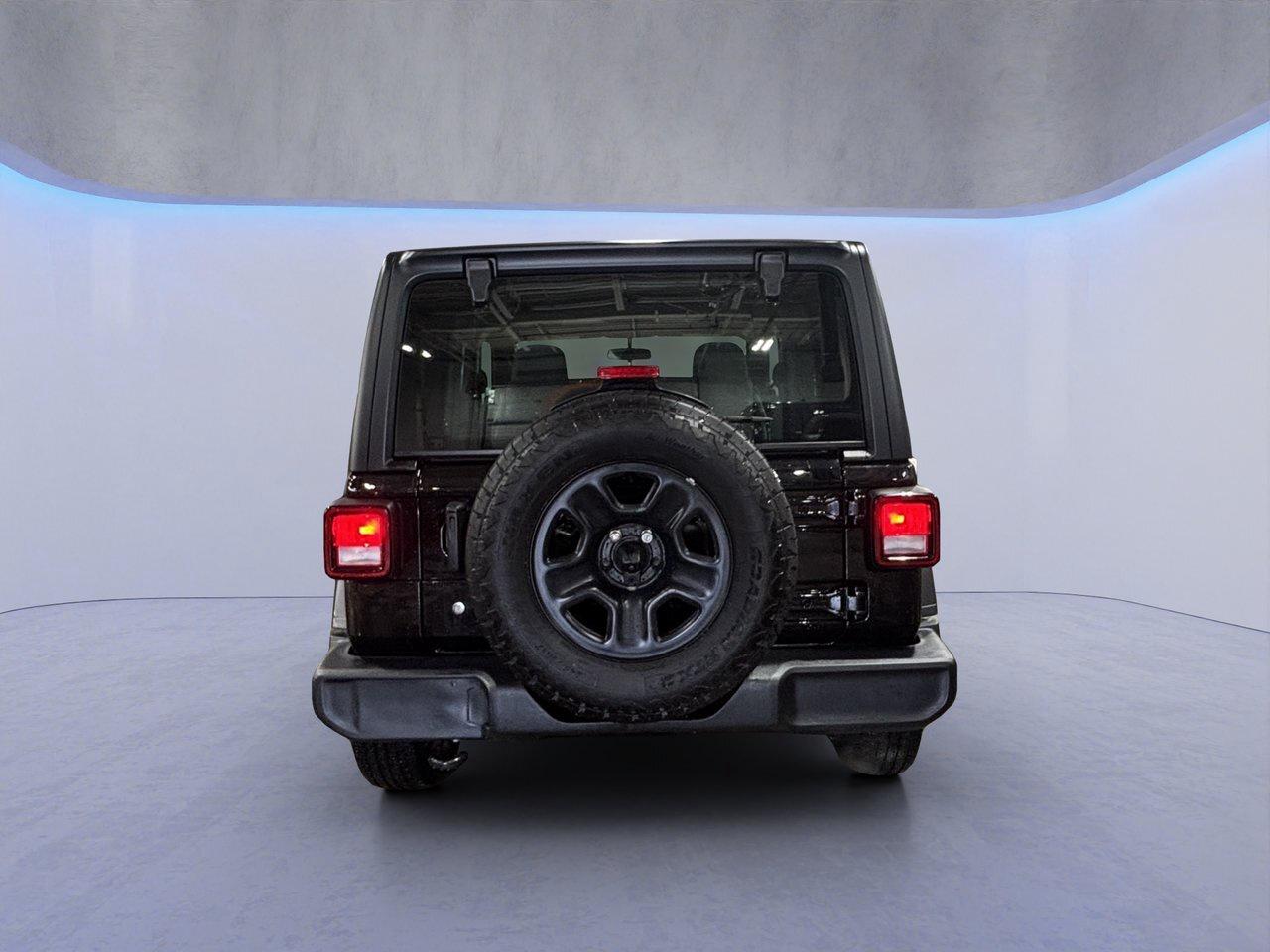 2024 Jeep Wrangler SPORT Photo3