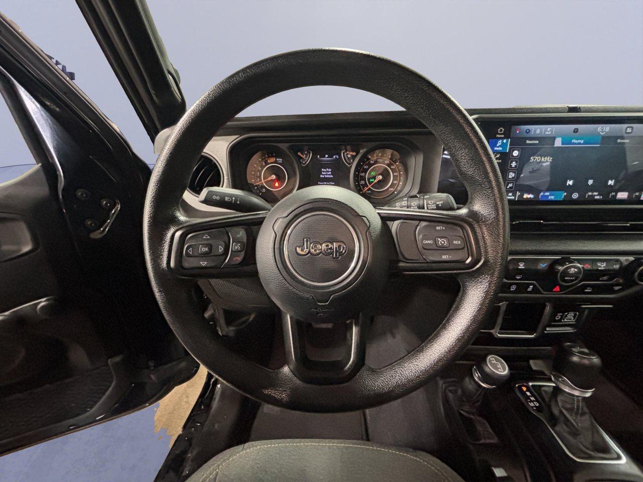 2024 Jeep Wrangler SPORT Photo