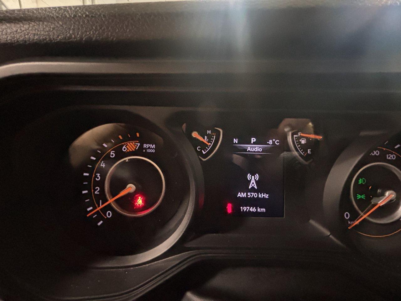 2024 Jeep Wrangler SPORT Photo