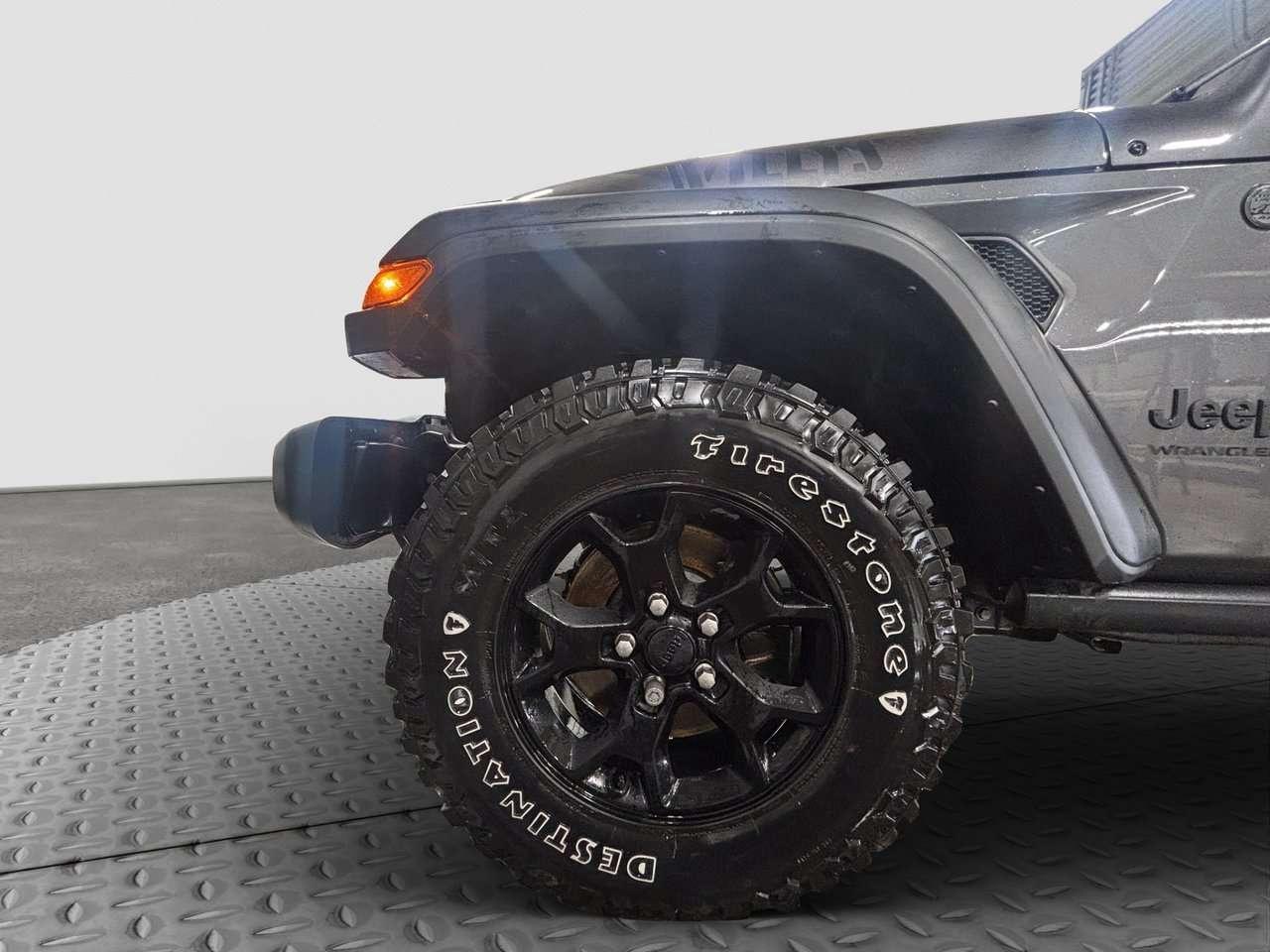 2023 Jeep Wrangler Willys DUAL TOPS Photo