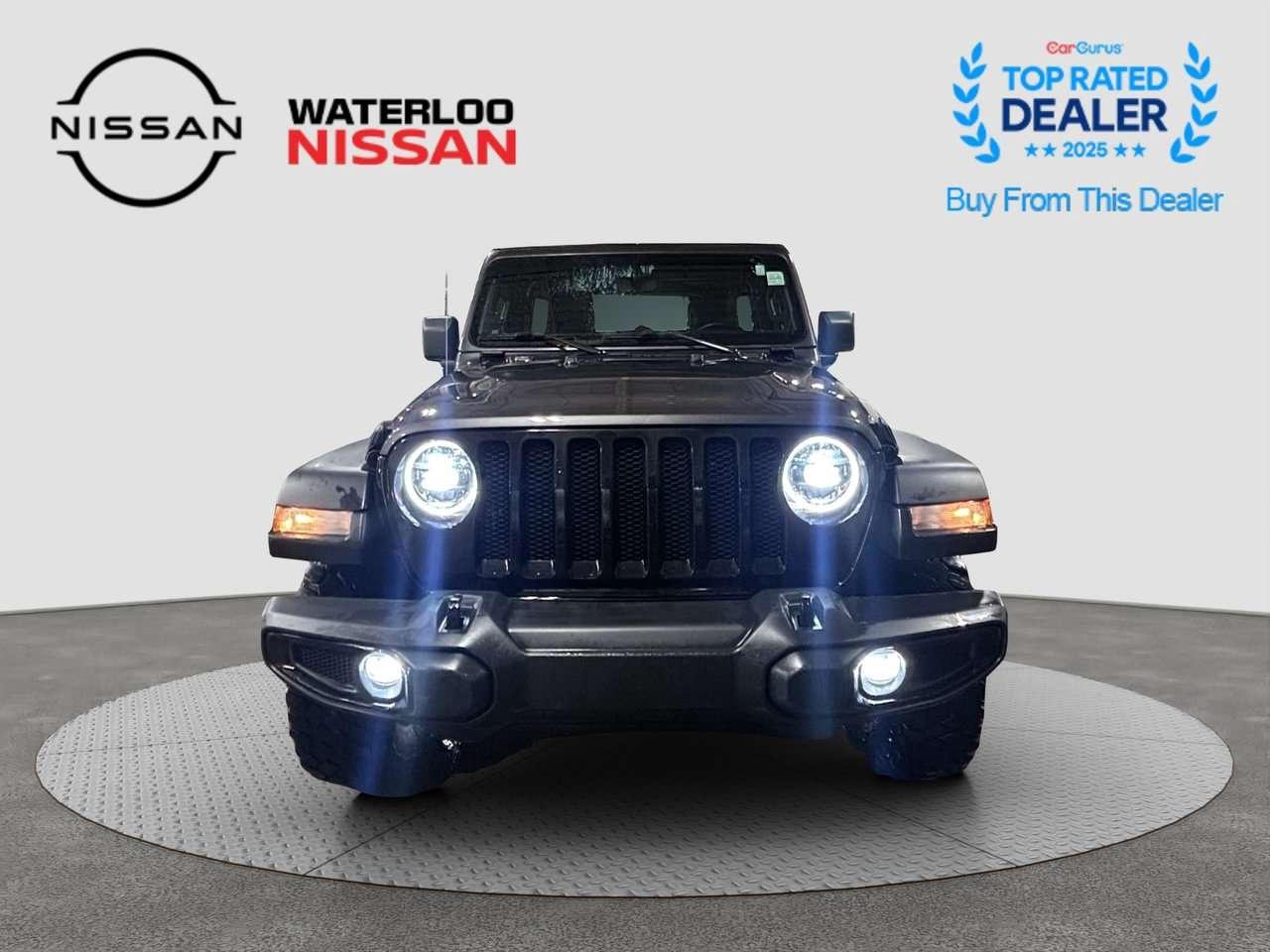2023 Jeep Wrangler Willys DUAL TOPS Photo